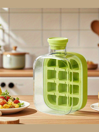 Ice Cube Maker Bottle (Trending !!)